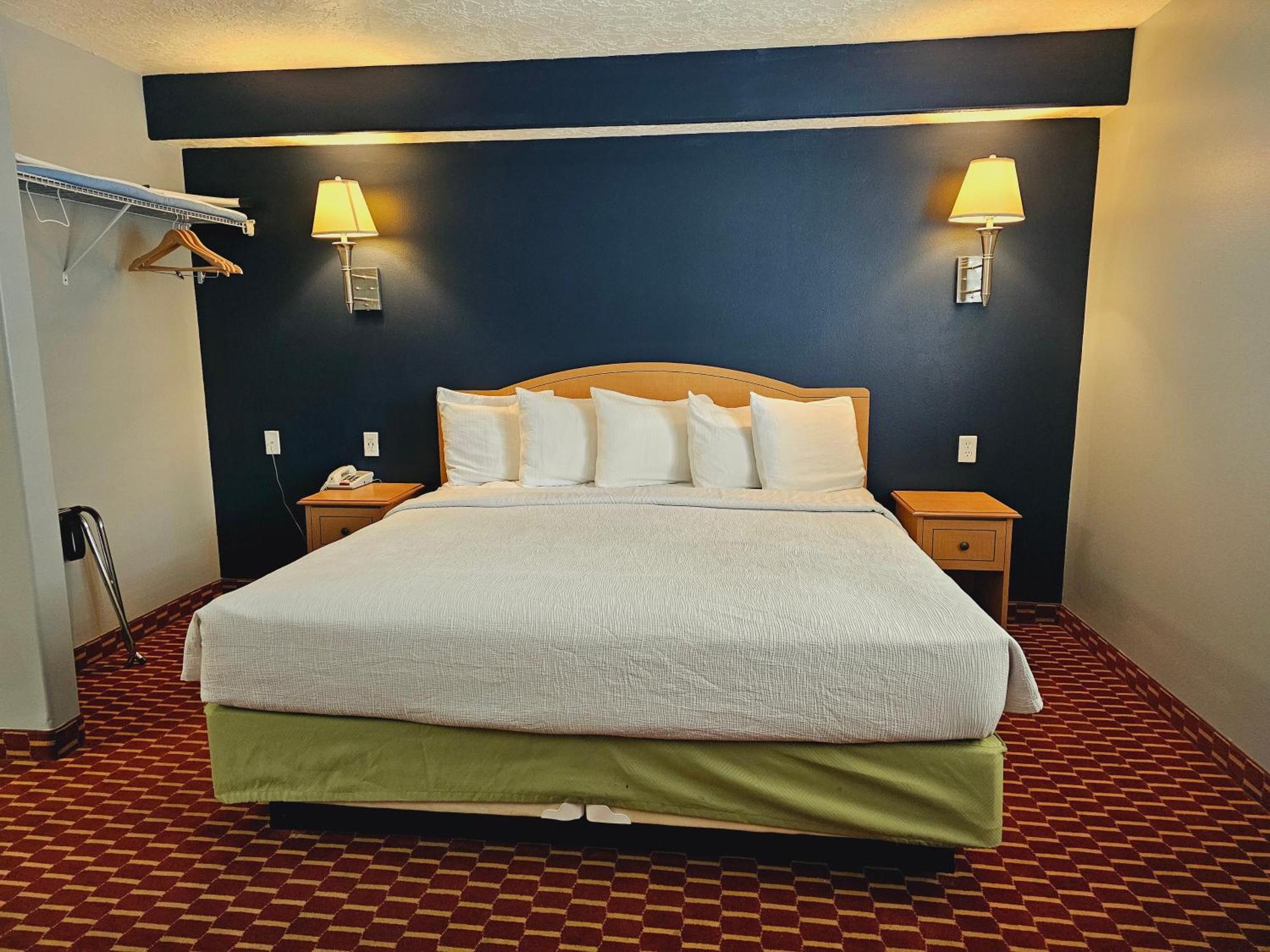 Executive Inn & Suites Extended Stay - Vernal Dış mekan fotoğraf