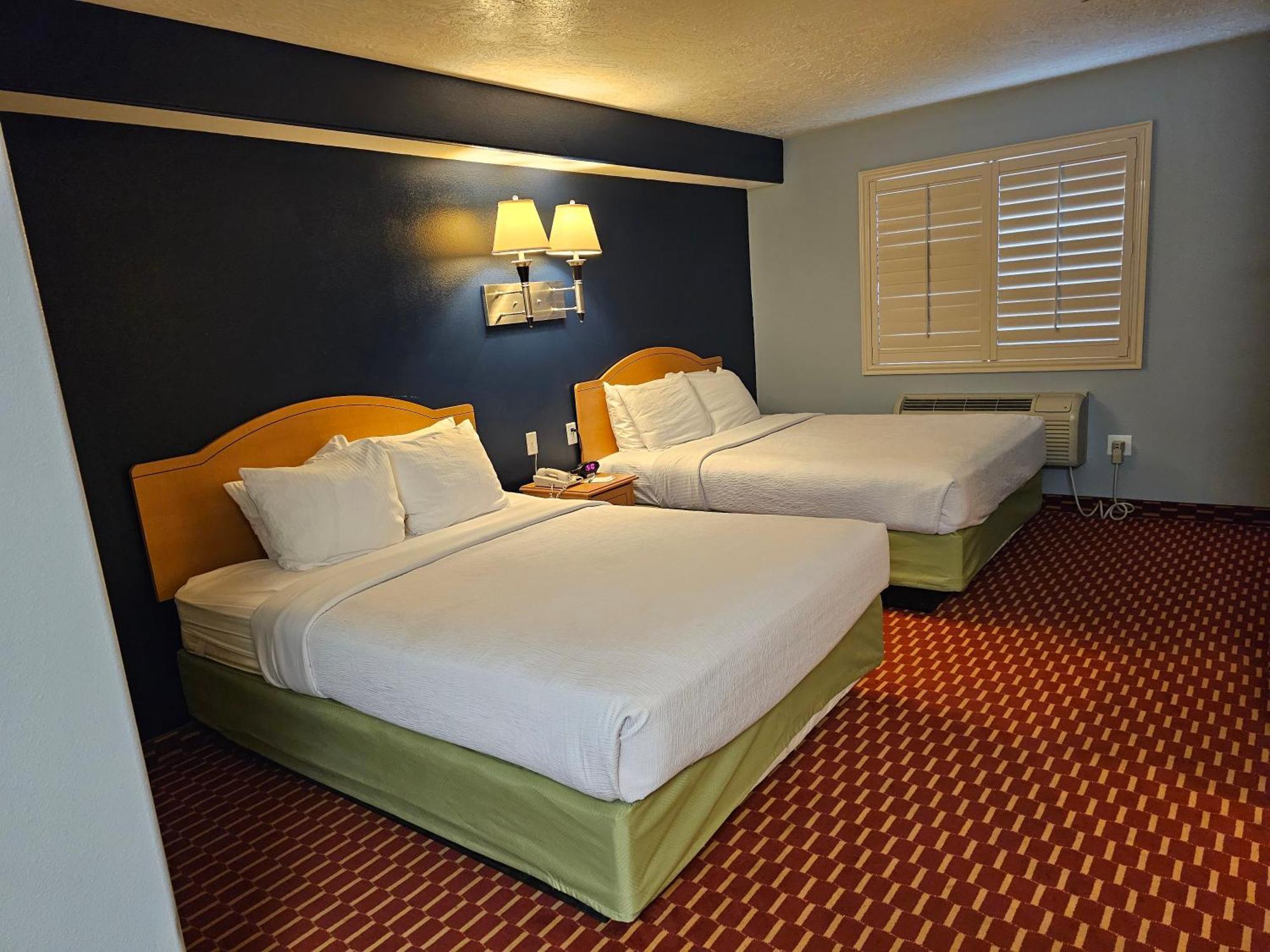 Executive Inn & Suites Extended Stay - Vernal Dış mekan fotoğraf