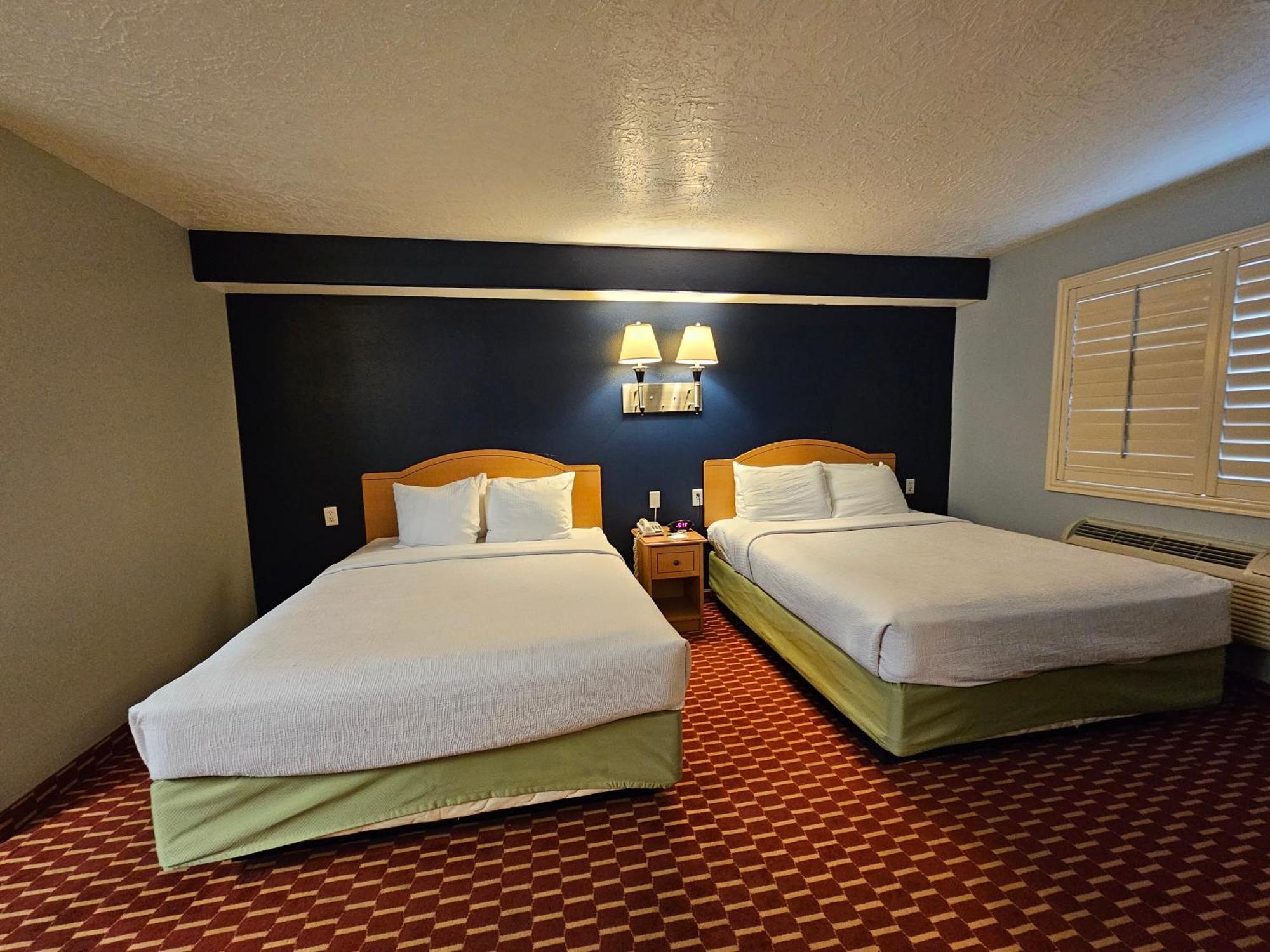 Executive Inn & Suites Extended Stay - Vernal Dış mekan fotoğraf