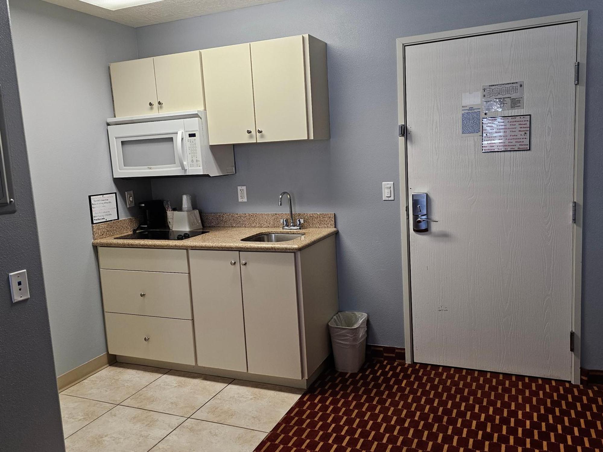 Executive Inn & Suites Extended Stay - Vernal Dış mekan fotoğraf